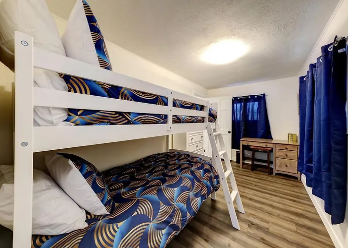 Vintage Perfect For Families And Outdoor Activities In Ranchester, Wyoming Holiday home Ranchester